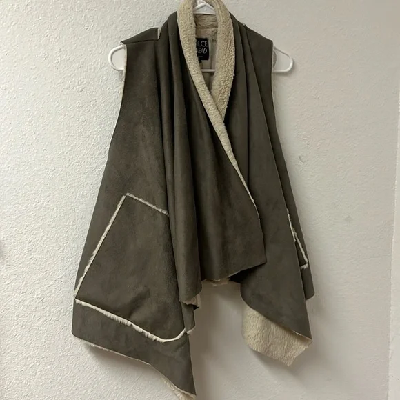 DOLCE CABO Women's suede open cardigan wrap drape Size Large - Picture 2 of 8